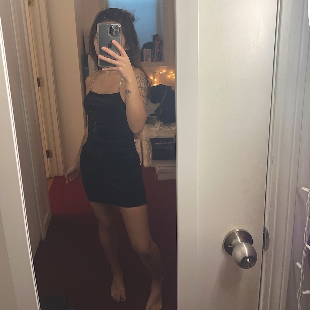 Velvet dress w/rhinestone straps